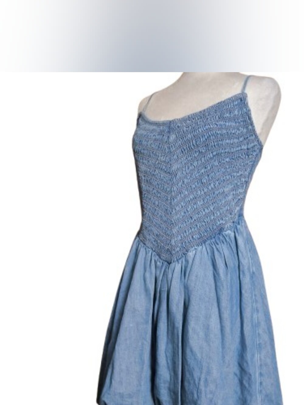 American Eagle Chambray Smocked Bubble Hem Dress Size Small - Picture 8 of 11
